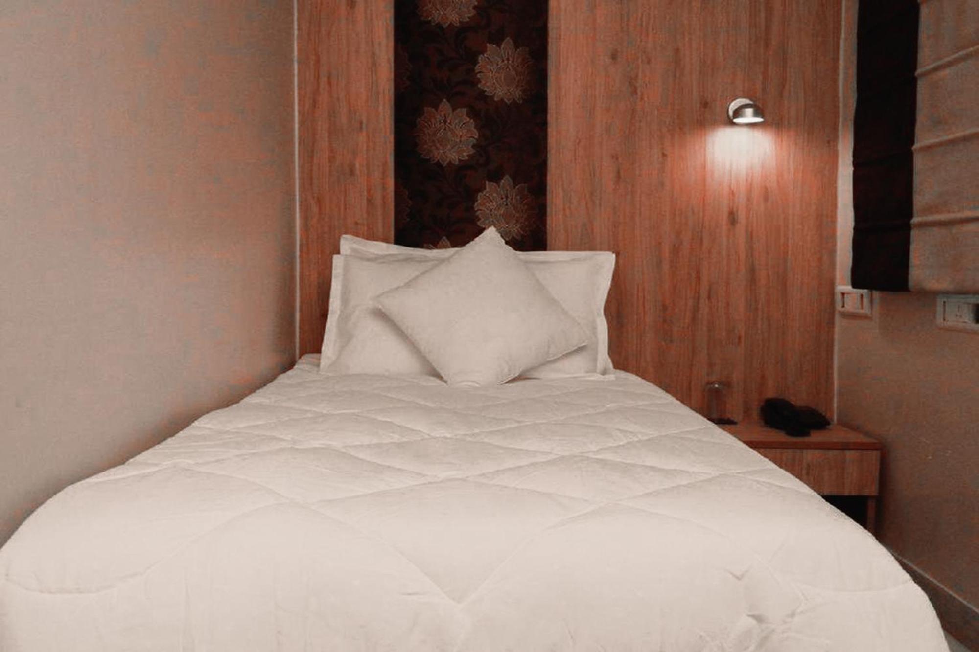 The Kei Inn & Suites Hotel Near Salt Lake Calcutta Extérieur photo