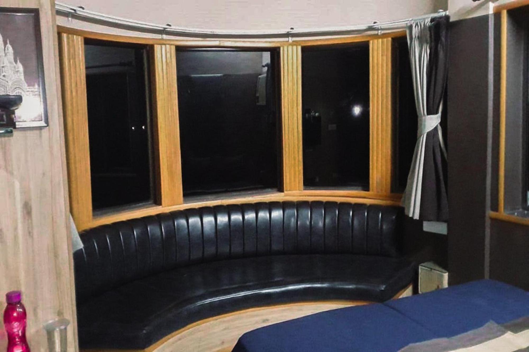 The Kei Inn & Suites Hotel Near Salt Lake Calcutta Extérieur photo